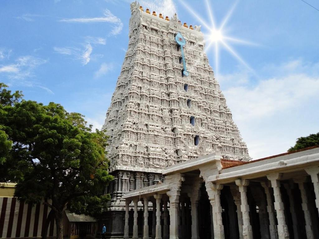 Thiruchendur Stayz Vairavel Residency Tiruchchendur Luaran gambar
