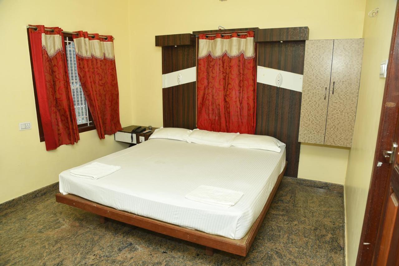 Thiruchendur Stayz Vairavel Residency Tiruchchendur Luaran gambar